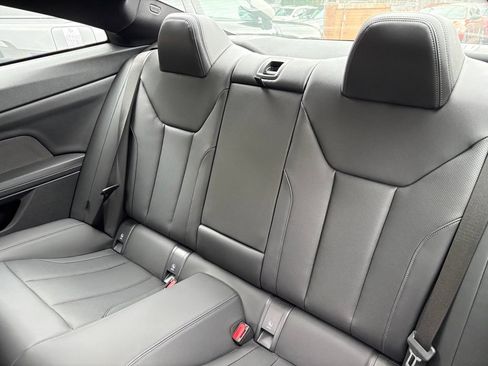 Used 2024 BMW 430i xDrive Coupe w/ M Sport Package AWD/4WD image 7