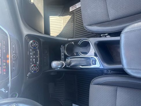 Used 2022 Buick Encore GX Select FWD image 28