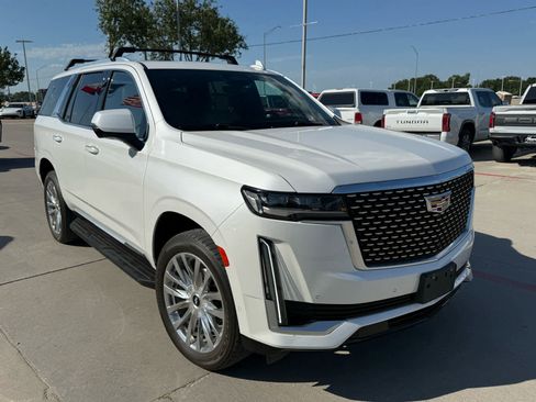 Used 2021 Cadillac Escalade Premium Luxury w/ Driver Assist Tech Package RWD image 4