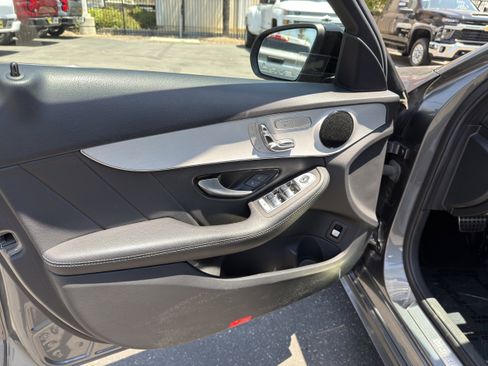 Used 2021 Mercedes-Benz C 300 Sedan image 22