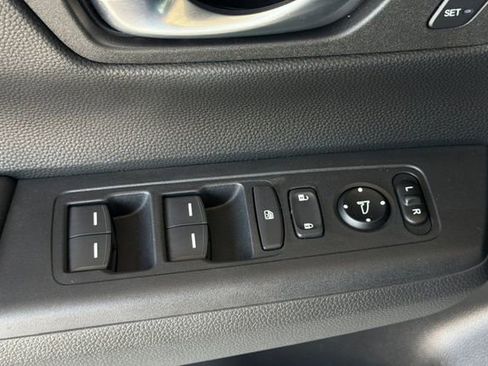Used 2025 Honda CR-V Sport-L image 13