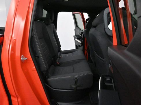 Used 2024 Toyota Tacoma TRD Off-Road AWD/4WD image 31
