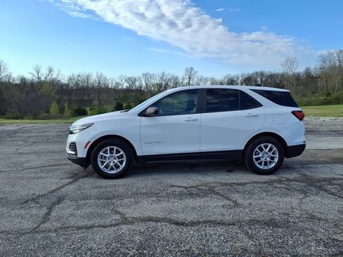 Used 2024 Chevrolet Equinox LS w/ LS Convenience Package FWD image 35
