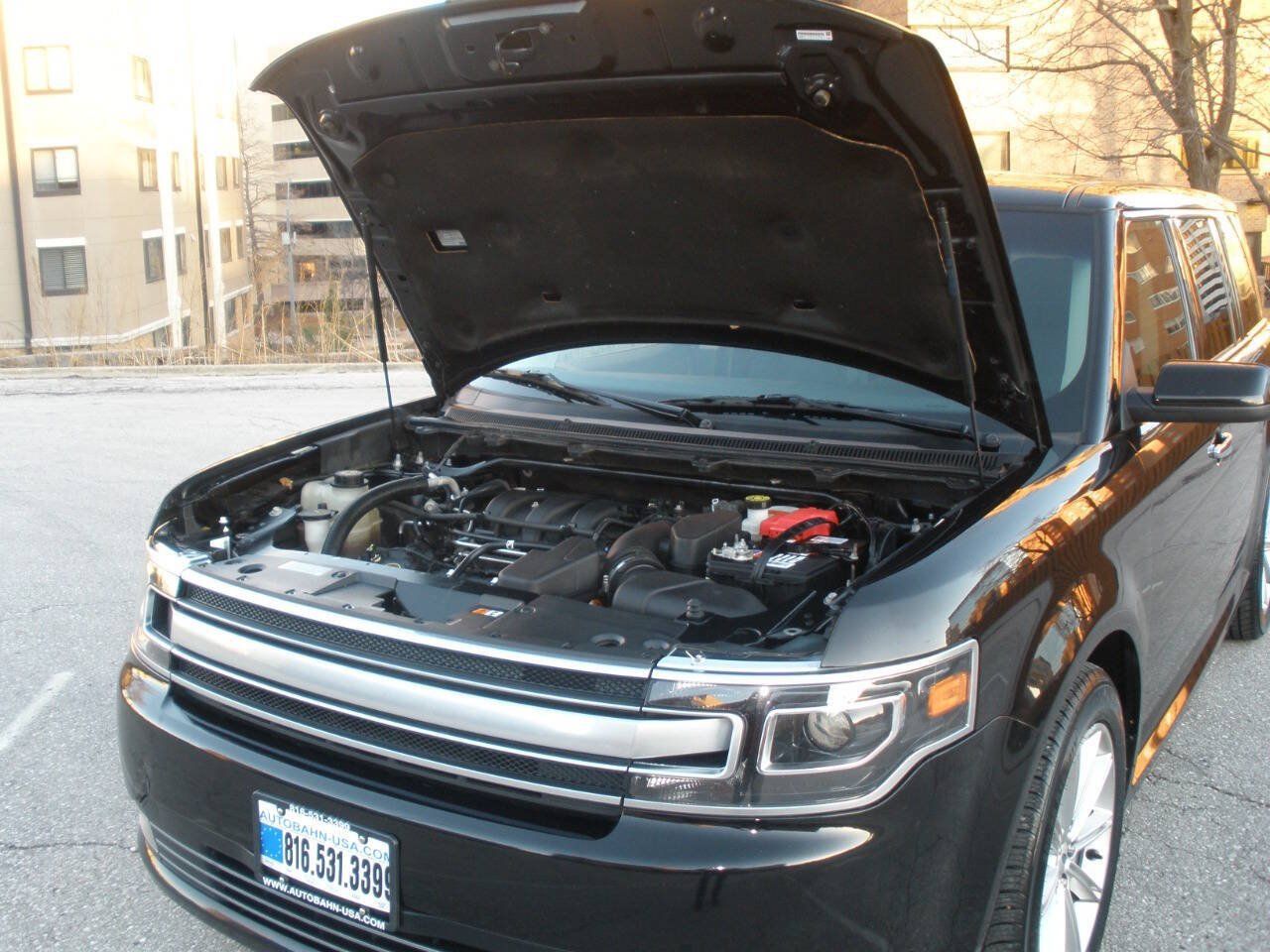 Used 2019 Ford Flex Limited AWD/4WD image 12