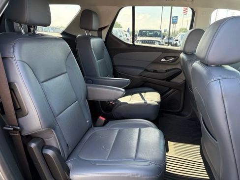 Used 2020 Chevrolet Traverse Premier AWD/4WD image 14
