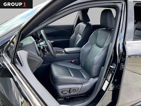 Certified 2024 Lexus RX 350 FWD w/ Technology Package image 7