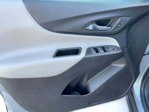 Certified 2023 Chevrolet Equinox LS w/ LS Convenience Package image 12