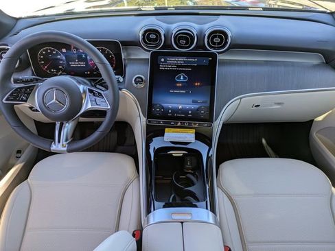 New 2026 Mercedes-Benz GLC 300 GLC 300 image 17