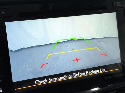 Used 2017 Subaru Forester 2.5i Limited image 32