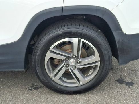 Used 2019 GMC Terrain SLT w/ Preferred Package AWD/4WD image 29