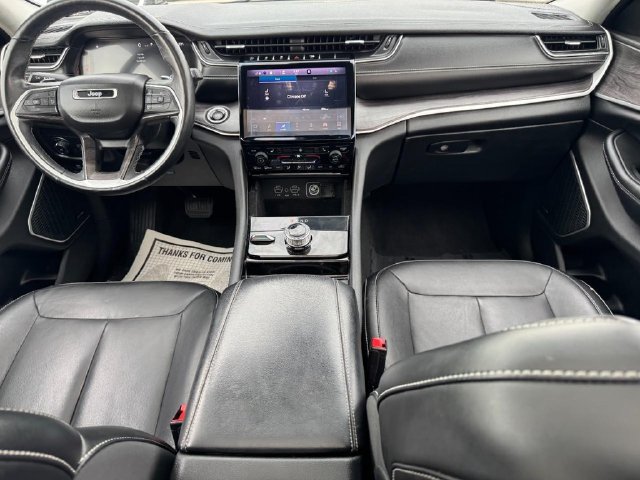 Used 2021 Jeep Grand Cherokee L Limited AWD/4WD image 17
