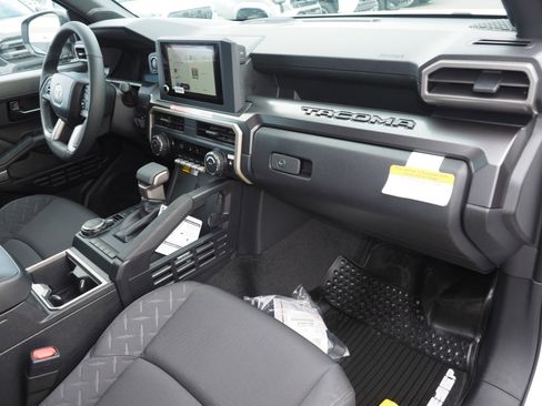 New 2026 Toyota Tacoma SR5 w/ SR5 Upgrade Package image 17