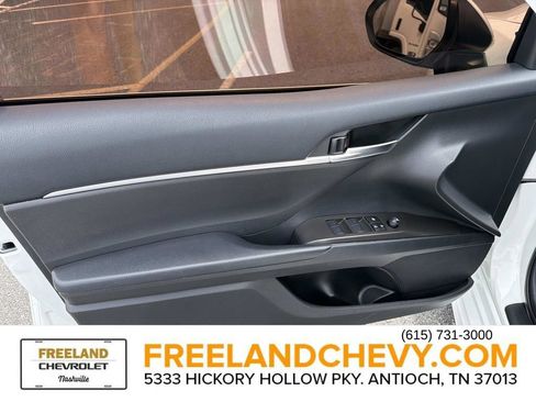 Used 2023 Toyota Camry SE w/ Convenience Package FWD image 26