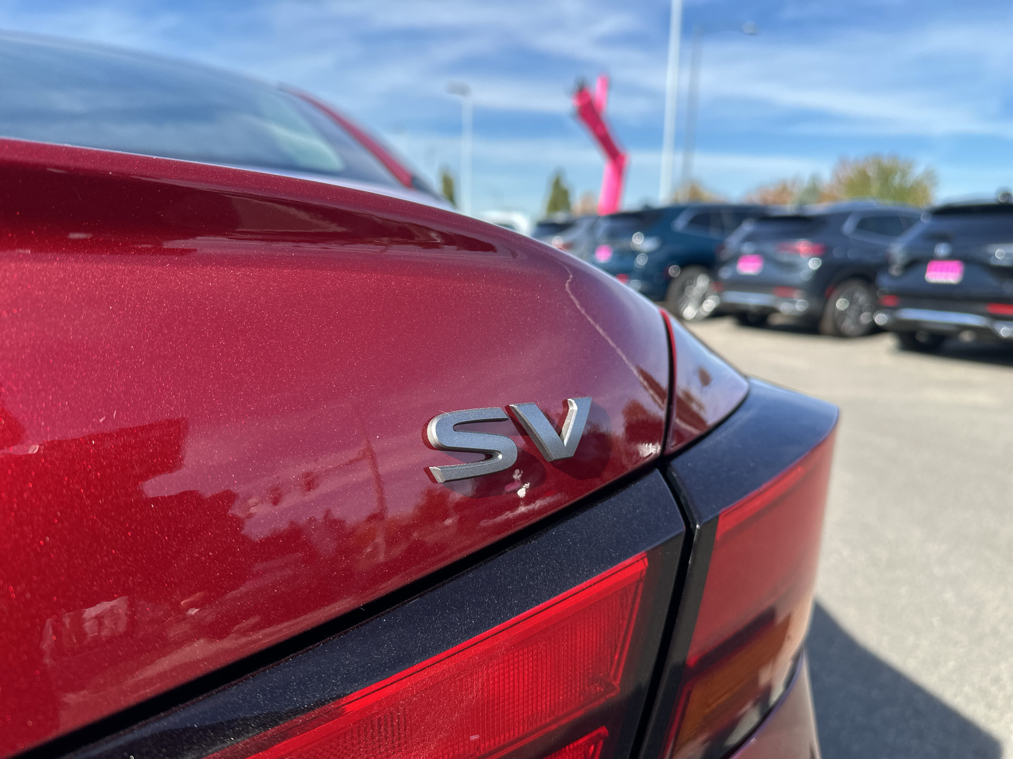 Used 2024 Nissan Altima 2.5 SV FWD image 10