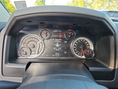 Used 2019 RAM 1500 Big Horn image 18