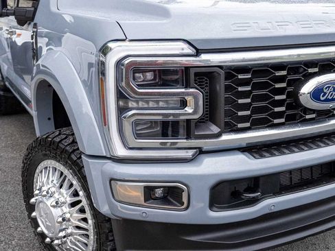 Used 2025 Ford F450 Platinum w/ Platinum Plus Package AWD/4WD image 35
