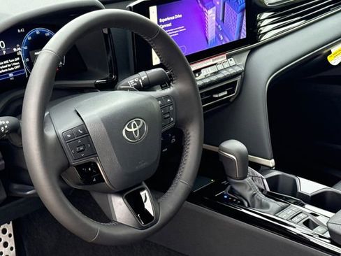 New 2026 Toyota Camry XSE FWD image 18