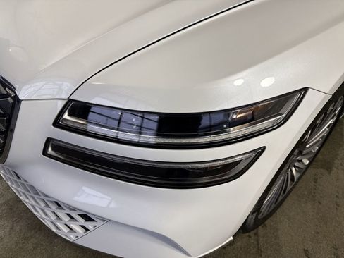 Used 2024 Genesis G80 image 27