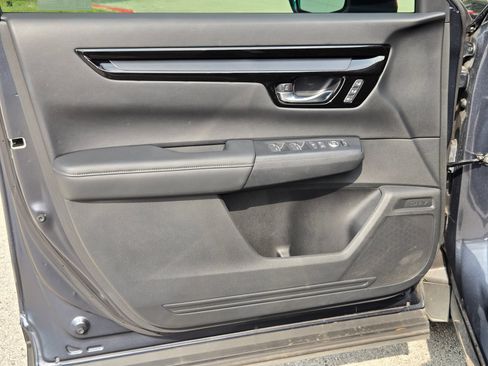 Used 2024 Honda CR-V EX-L image 10