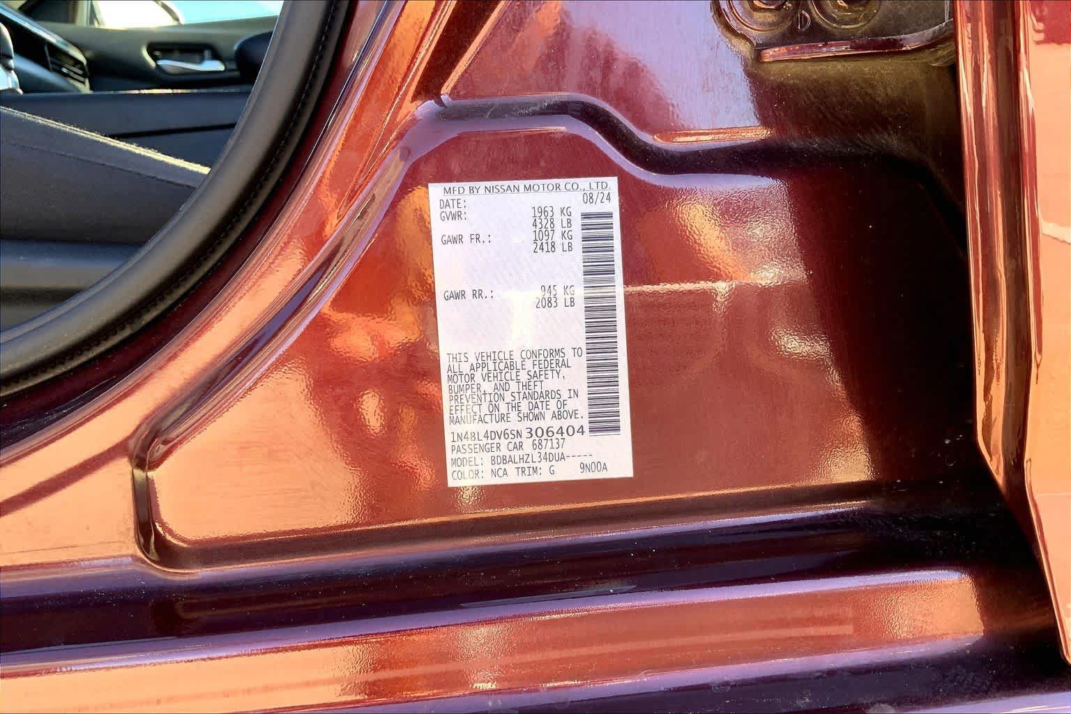 Used 2025 Nissan Altima 2.5 SV FWD image 32