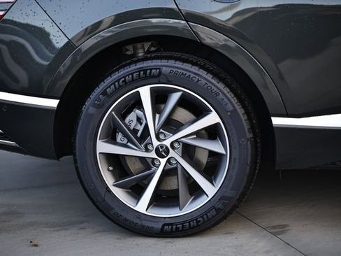 New 2026 Genesis GV80 2.5T Advanced image 6