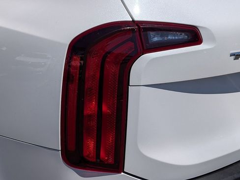 Used 2020 Kia Telluride S FWD image 14