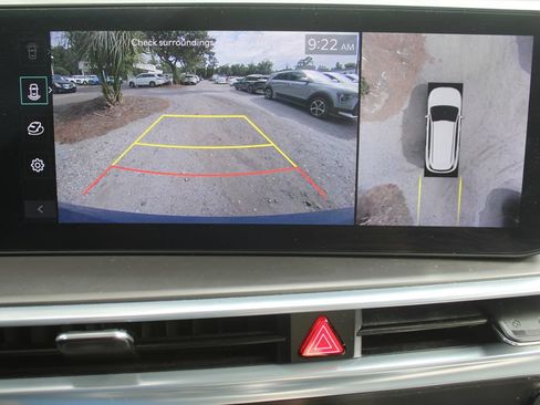 Used 2024 Kia Sorento SX FWD image 56