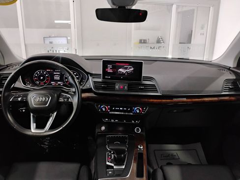 Used 2020 Audi Q5 2.0T Premium Plus w/ Premium Plus Package AWD/4WD image 11