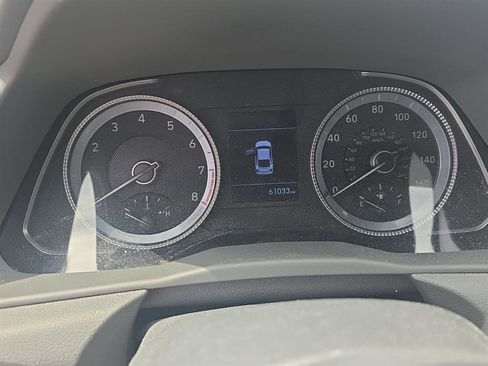 Certified 2023 Hyundai Sonata SE w/ Cargo Package FWD image 3