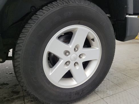 Used 2017 Jeep Wrangler Unlimited Sport w/ Quick Order Package 24S image 31