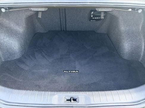 Used 2022 Nissan Altima 2.5 SR FWD image 24