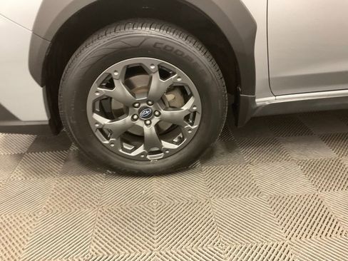 Used 2021 Subaru Crosstrek 2.5i Sport w/ Moonroof Package image 9