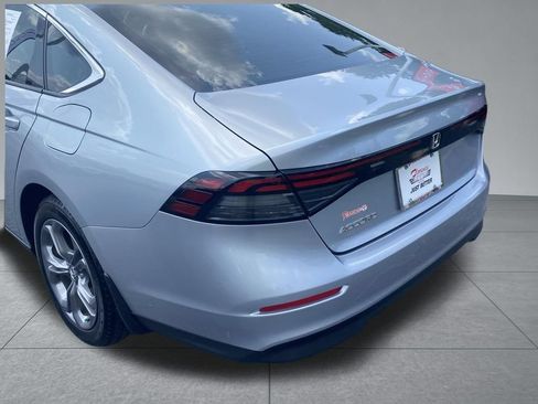 Used 2024 Honda Accord EX image 11