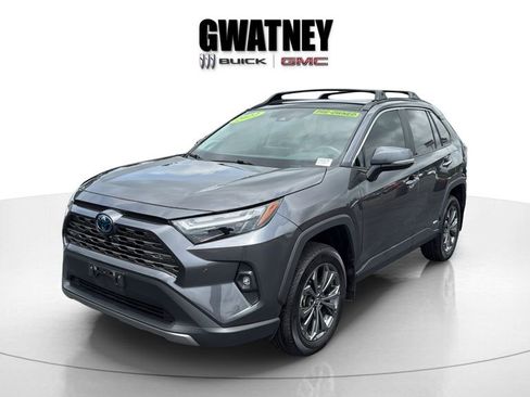 Used 2022 Toyota RAV4 Limited AWD/4WD image 1