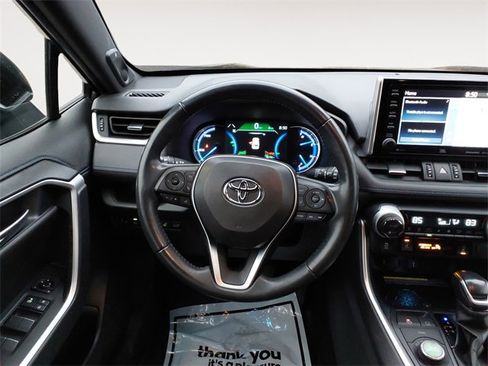 Used 2020 Toyota RAV4 XSE image 12