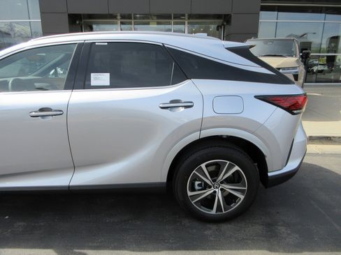New 2026 Lexus RX 350 AWD image 4