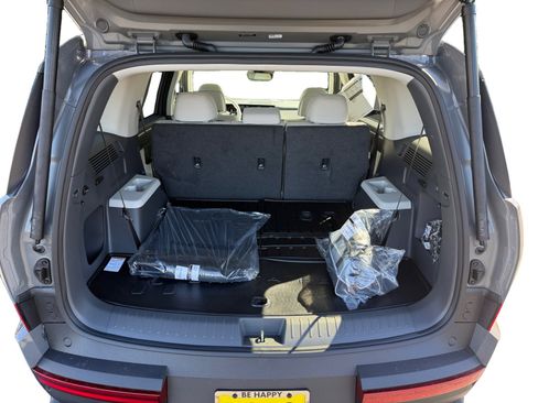 New 2026 Hyundai Santa Fe SE AWD/4WD image 17