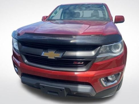 Used 2016 Chevrolet Colorado Z71 AWD/4WD image 3