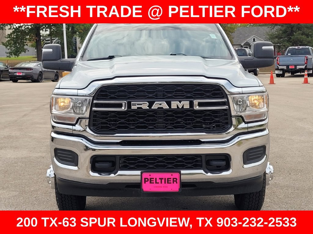 Used 2024 RAM 3500 Tradesman w/ Chrome Appearance Group AWD/4WD image 2