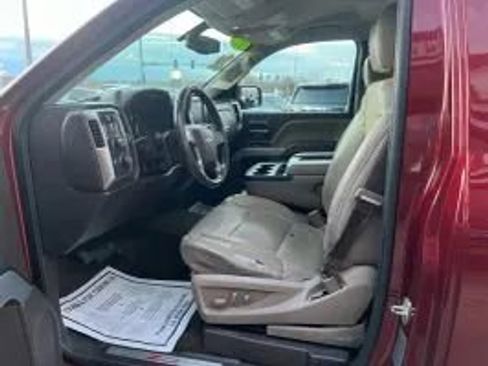 Used 2017 Chevrolet Silverado 1500 LT w/ LT Convenience Package image 10