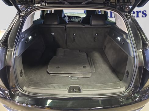 Used 2023 Buick Envision Essence AWD/4WD image 4