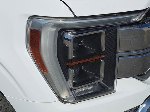 Used 2021 Ford F150 Lariat w/ Equipment Group 502A High image 11