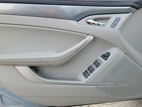 Used 2013 Cadillac CTS Luxury image 18