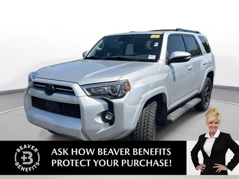 Used 2022 Toyota 4Runner SR5 Premium w/ Moonroof Package AWD/4WD image 1