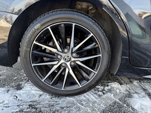 Used 2023 Toyota Camry SE image 12