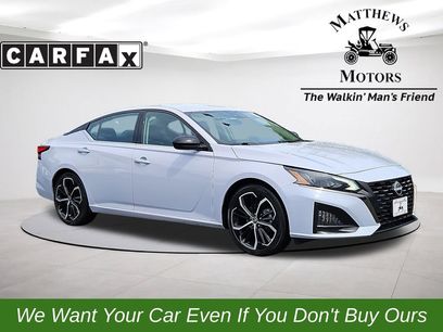 Used 2024 Nissan Altima 2.5 SR