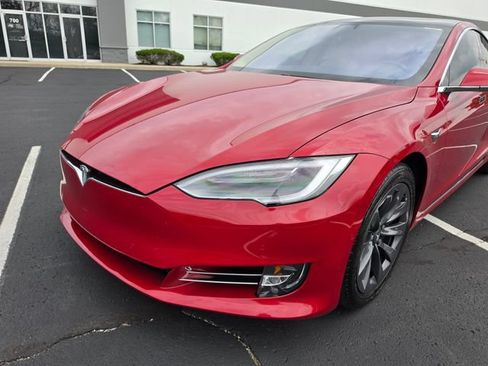 Used 2018 Tesla Model S 75D AWD/4WD image 15