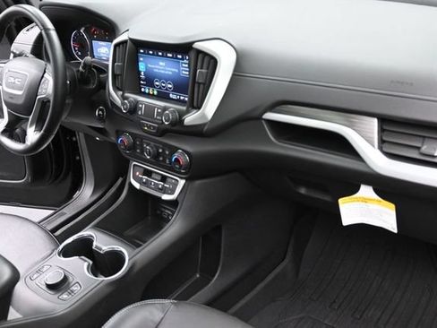 Used 2023 GMC Terrain SLT FWD image 30