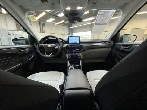 Used 2025 Ford Escape Active image 19