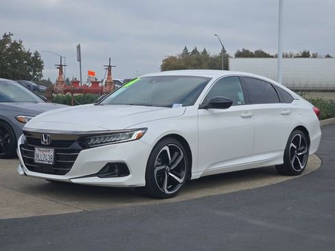 Used 2021 Honda Accord Sport image 8